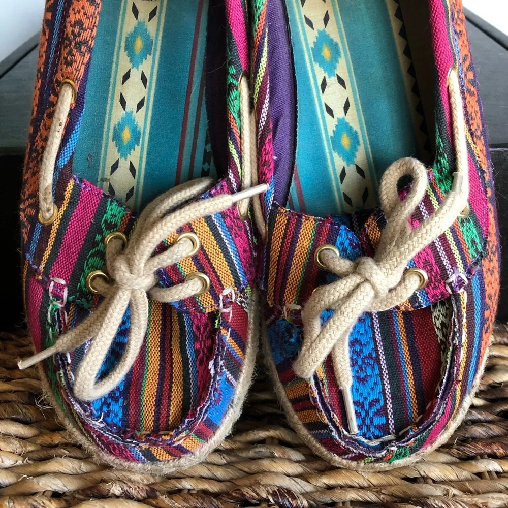 Nine West Aztec Espadrille Flats 8.5